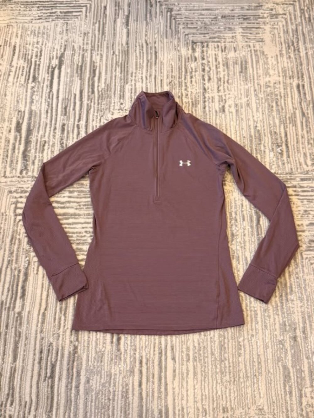 Under Armour women's small semi-fitted All Season Gear 1/2 zip Purple shirt